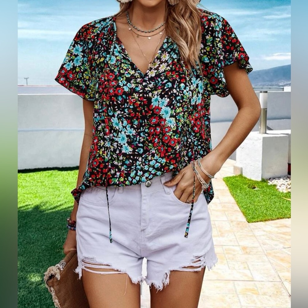 SHEIN Ditsy Floral Print Tie Neck Butterfly Sleeve Blouse size Large